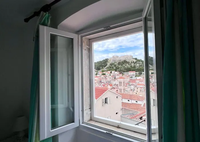 Apartamento Tudor Nikola Hvar Town