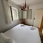 Tudor Nikola Appartement