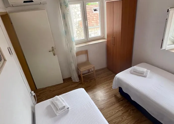 Tudor Nikola Hvar Town